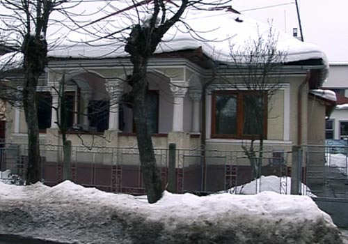Casa de Tip Familial de pe strada Oltului (c) eMM.ro